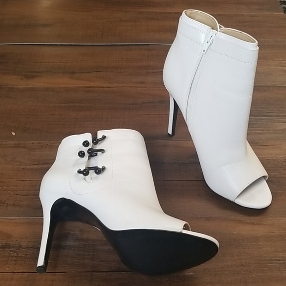 katy perry unity peep toe